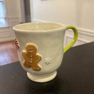 Anthropologie White Green Christmas Holifay 3D Footed Mug Gingerbread Candy